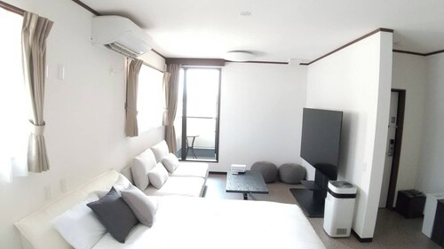 Double bed twin room with a view of Mt Fuji / Minamitsuru-gun Yamanashi