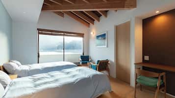 1 bedroom, desk, free WiFi, bed sheets