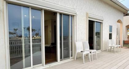 Navona Beach House Cottage with terrace overlook / Asahi City Chiba