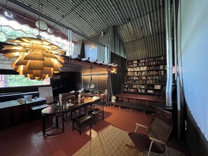 Dining - CORRUGATED HOUSE - CORRUGATED HOUSE / Toyohashi Aichi (Toyohashi)