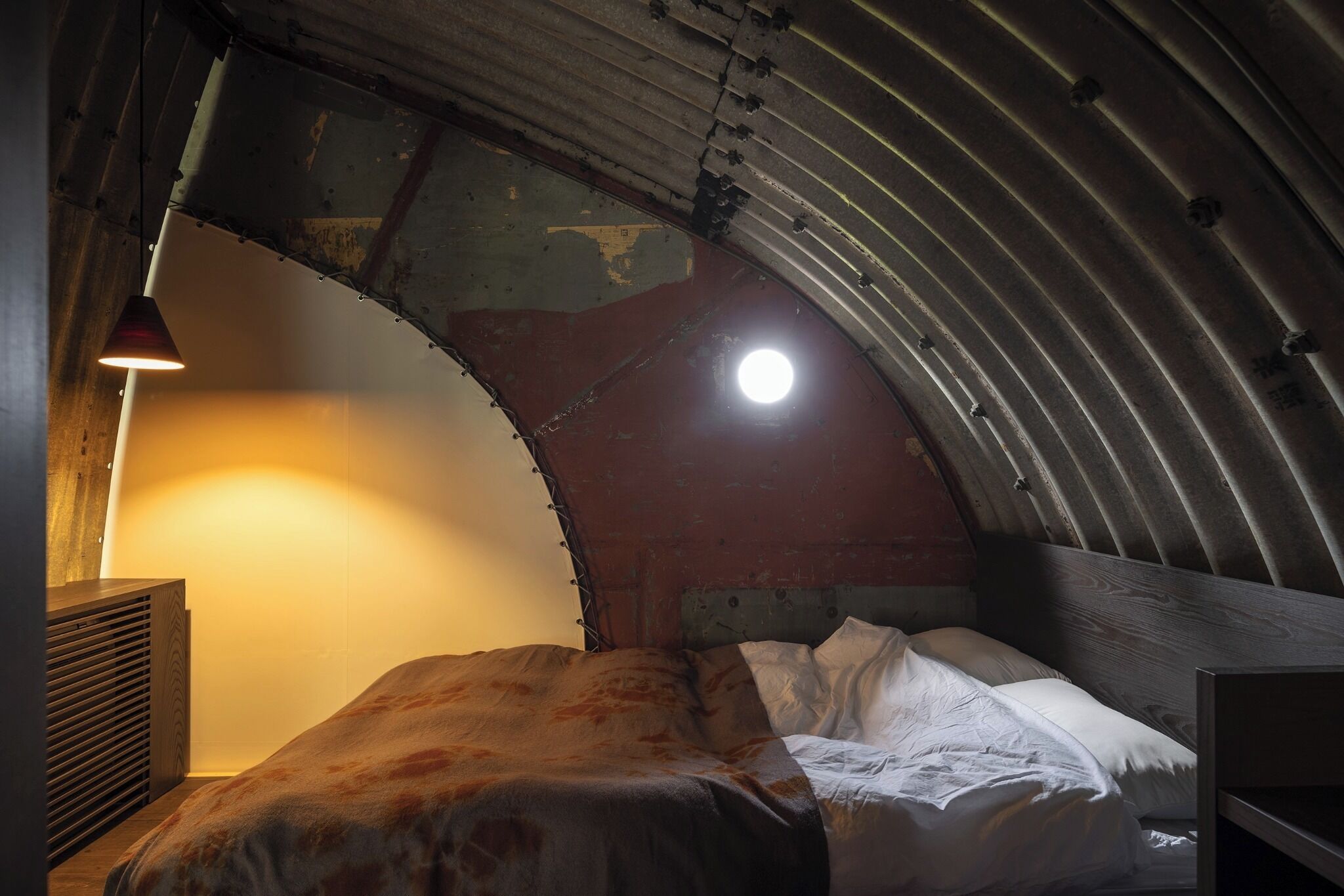 2 bedrooms, desk, free WiFi, bed sheets