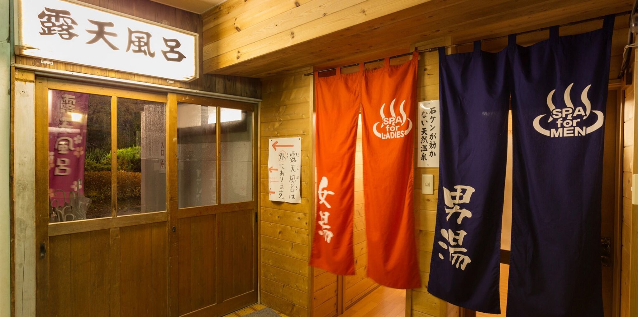 2 bedrooms, desk, free WiFi, bed sheets