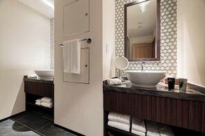 Haartrockner, Handtücher