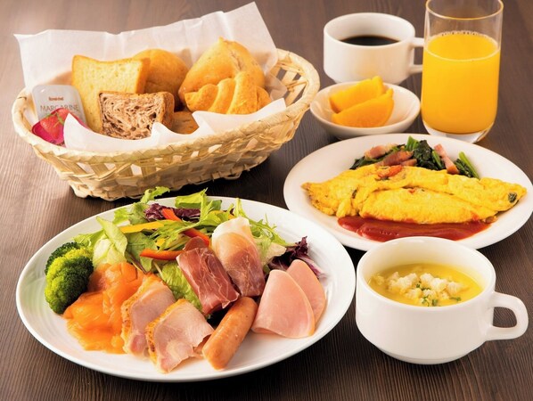 Free breakfast 