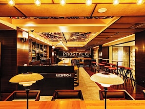 Bar (on property) - Japanesestyle roomTatami floorTwin bedroom vs / Naha Okinawa (Naha)
