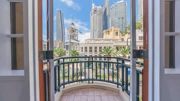 Triple Room, Balcony | Soundproofing, free WiFi, bed sheets