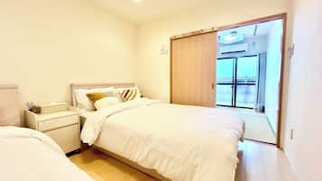 2 bedrooms, desk, iron/ironing board, free WiFi