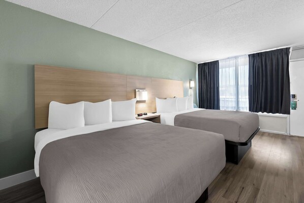 Bügeleisen/Bügelbrett, kostenloses WLAN, Bettwäsche