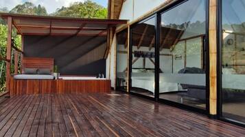 Deluxe Cabin, Mountain View | Terrace/patio