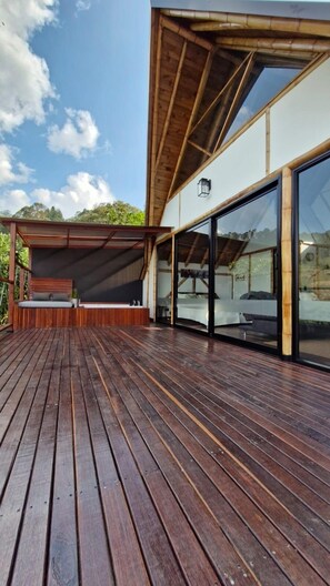 Deluxe Cabin, Mountain View | Terrace/patio - eDeen sabaneta (Sabaneta)