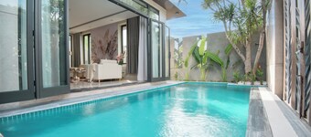 May Crystal Pool Villa 6BR Jazacuzzi - 3mins to My Khe beach
