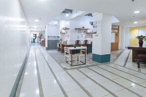 Dining - RedDoorz @ Crowne One Condo (Quezon City)