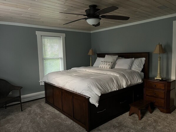 3 bedrooms, free WiFi, bed sheets