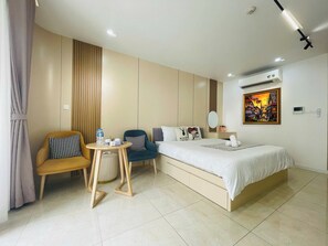 Studio, Balcony, City View - Vinhomes D'capitale - Kim's House (Hanoi)
