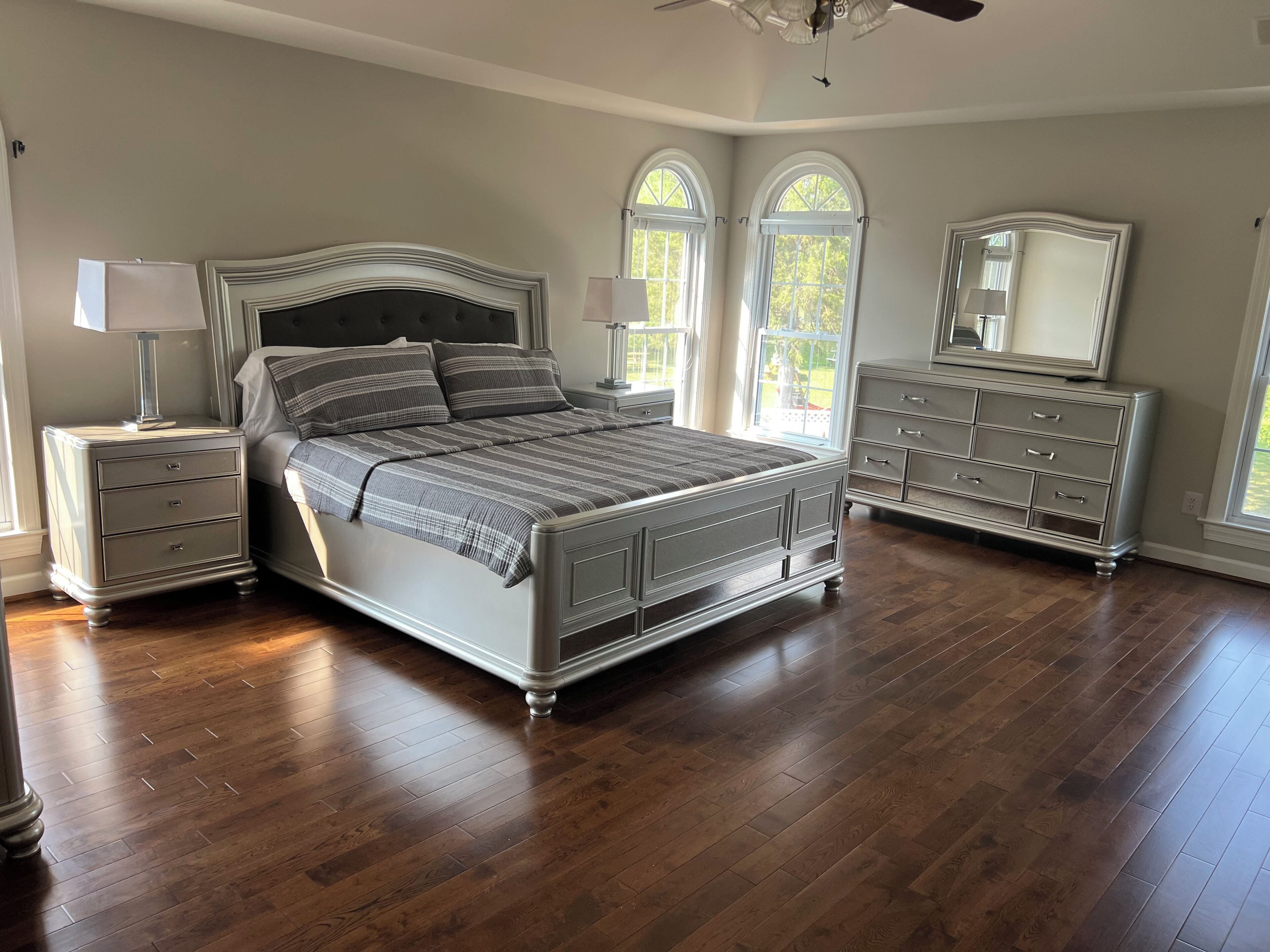 6 bedrooms, in-room safe, iron/ironing board, WiFi