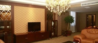 Royal Hotel