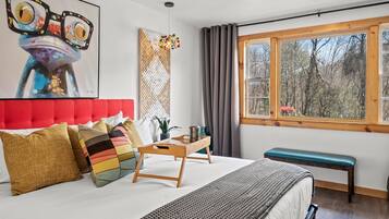 2 bedrooms, WiFi (free), bed sheets