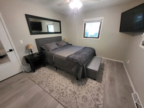 4 soverom, skrivebord, strykejern/-brett og wi-fi (inkludert)