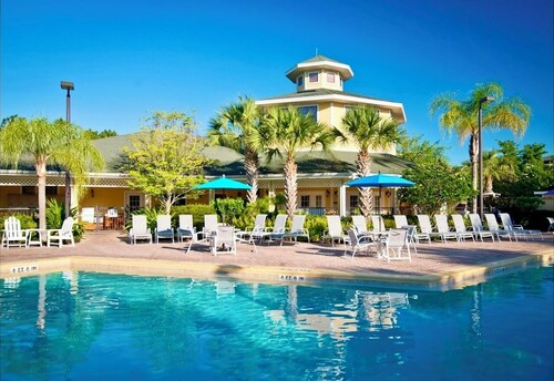 Spacious Disney Gated Villa, 1st Floor, Pool and Hot Tub