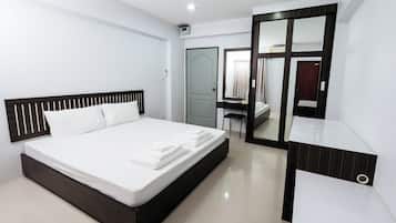 Desk, free WiFi, bed sheets