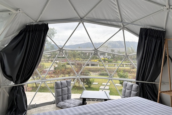 Classic Tent | Desk, blackout drapes, soundproofing, free WiFi