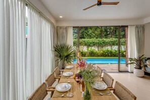 Villa | 4 bedrooms - Casa Maxima - 4BR w Private Pool 1km to the Beach (Nerul)
