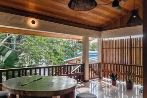 Outdoor dining - Cozy Casa Pochote - 5 Min Drive to Playa Pelada! (Nicoya)