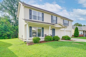Exterior - Louisville Home w/ Large Yard: 15 Mi to Downtown! (Louisville)