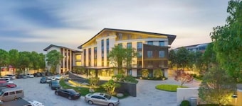 Simen Hotel