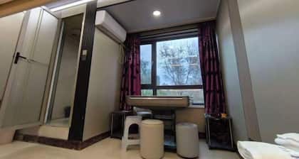Fushun Shenghui Apartment
