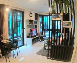 Apartamento, 1 quarto, acessível, sacada | Sala de estar