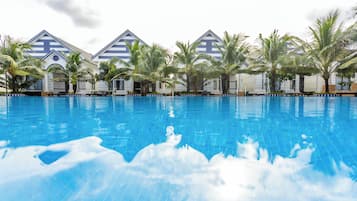Panoramic Villa | Pemandangan dari hartanah