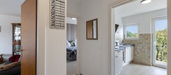 Apartment 'Ruhiges Appartement Am Stadtrand' with Balcony and Wi-Fi