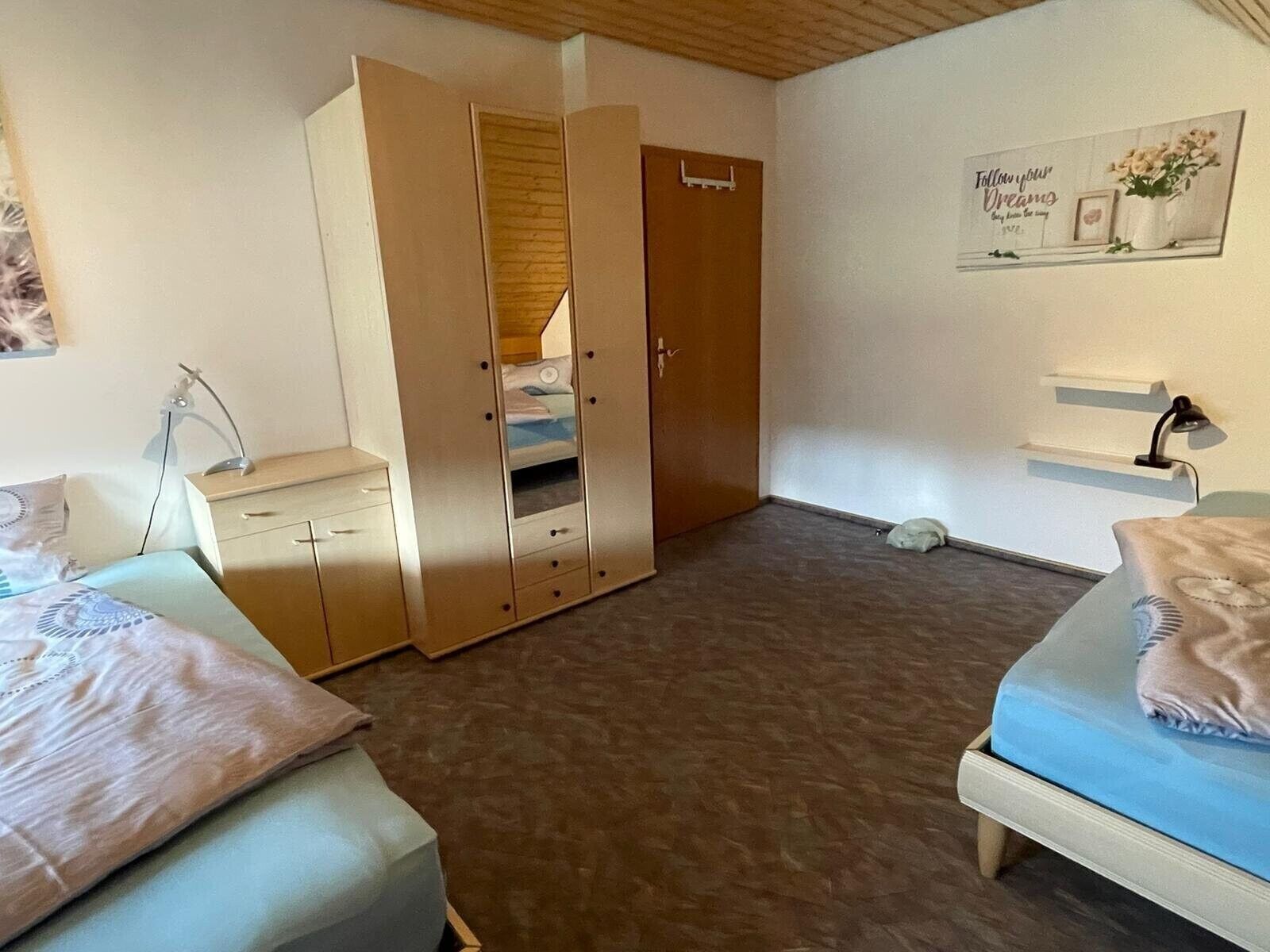 2 dormitorios, wifi gratis, ropa de cama