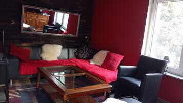 TV, DVD player, stereo