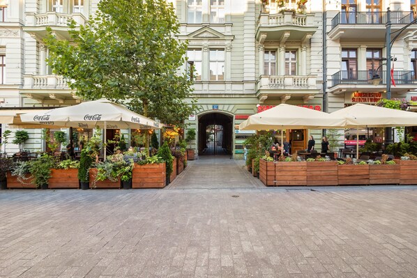 Shower, towels - Apartament at Piotrkowska by Renters (Lódz)