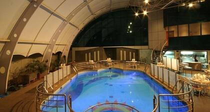 Summer Plaza Resort