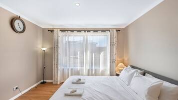 4 bedrooms, iron/ironing board, travel cot, WiFi