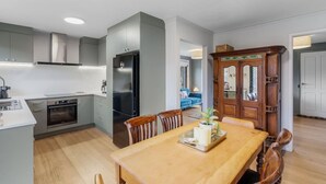 Dining - Peaceful Beachside Home (Clifton Beach)