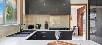 Spacious Family Home with Views