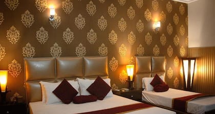 Mall View Hotel Gulberg