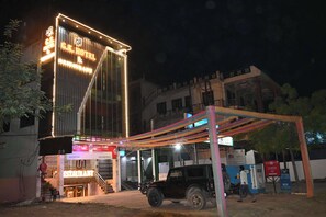 Exterior - GK Hotel and Restaurant (Pindra)