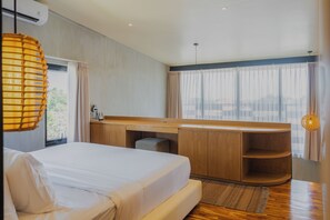 Room, Kitchen