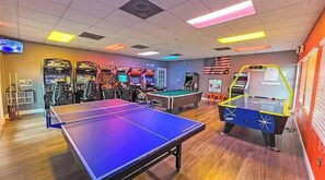 Game room - Nona Retreat (Kissimmee)