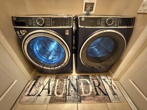 Interior - Nona Retreat (Kissimmee)