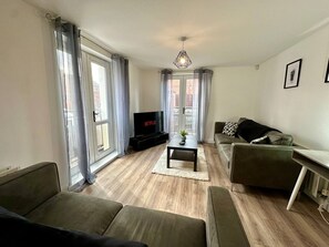 Apartment - 2br City Side Apartment (Belfast)