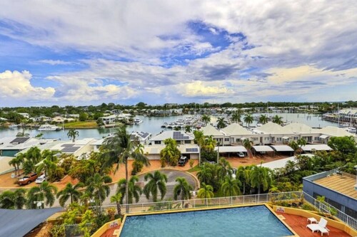 Marina Magic | 2 Bed, 2 Bath apt | Stunning Views