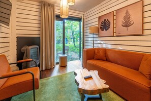 Téléviseur connecté, foyer, livres