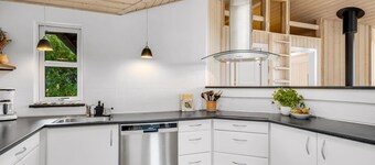 "Yngve" - 3.5km from the sea by Interhome