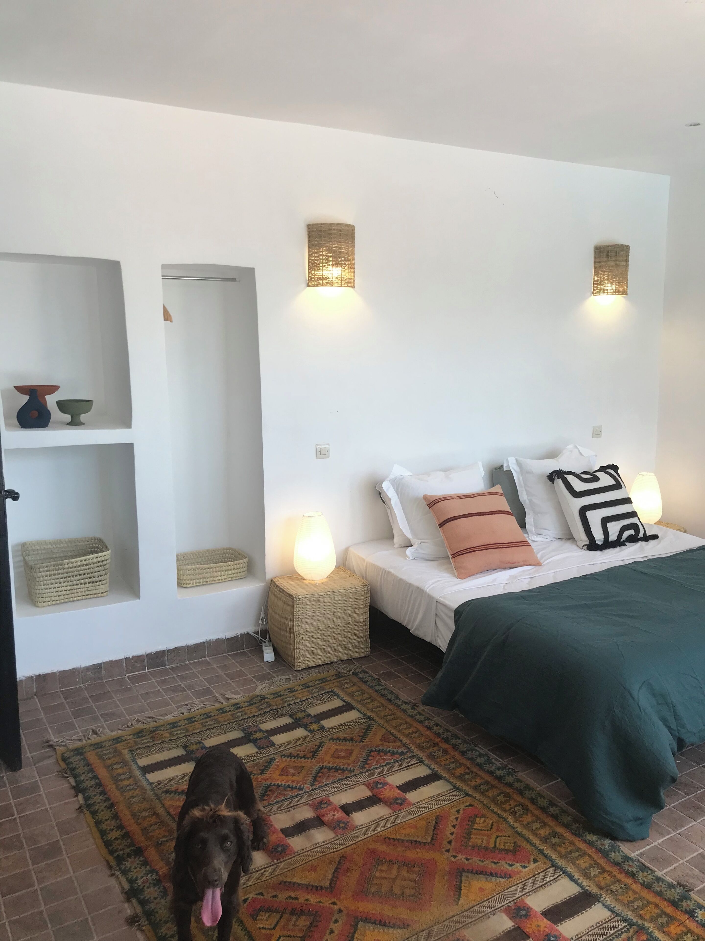 6 makuuhuonetta, silitysrauta/-lauta, Wi-Fi, vuodevaatteet